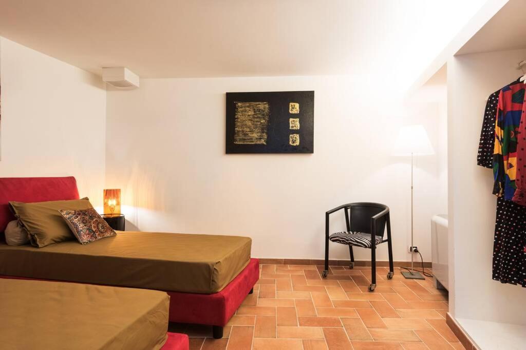 Lovely Colosseum Loft Apartment โรม ภายนอก รูปภาพ