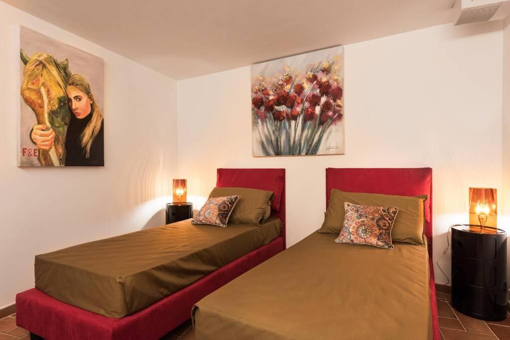 Lovely Colosseum Loft Apartment โรม ภายนอก รูปภาพ